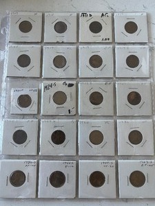 lot 14 image: Lincoln Wheat Cents