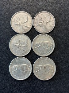 lot 17 image: Canada Silver Quarters