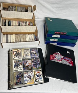 lot 43 image: Collection of NHL Hockey Sports Trading Cards