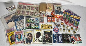 lot 48 image: Vintage Football Collectables