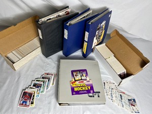 lot 39 image: Large Collection of Score NHL Hockey Sports Trading Cards
