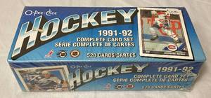 lot 29 image: O-Pee-Chee Hockey 1991-92 Unopened  Complete Card Set