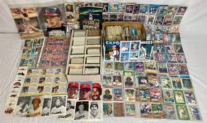 lot 45 image: Huge Collection of Baseball Sports Trading Cards