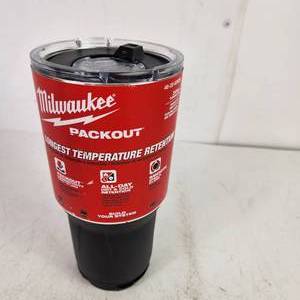 New Milwaukee 48-22-8393B PACKOUT 30oz Tumbler Black