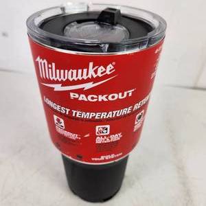 New Milwaukee 48-22-8393B PACKOUT 30oz Tumbler Black