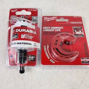 Lot Of Two Milwaukee Items Hole Dozer 49-56-9662 Package Has Been Opened And New 34 Tubing Cutter 48-22-4261