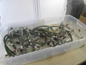 (G-1) Tote of Bunsen Burners 16 Tot...