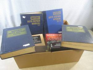 (A-3) Vintage Auto Repair Manuals 6...