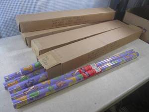 (EW6) 24 Rolls of Gift Wrap Land Be...