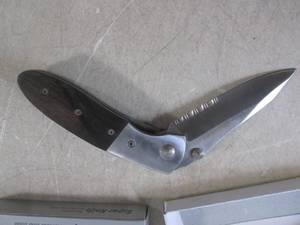 (EC1) 6 Wood Handle Folding Knives ...
