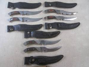 (CS) 6 As-Is 12 Fixed Blade Knives...