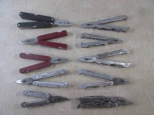(EC1) 10 Assorted Multi-Tools...