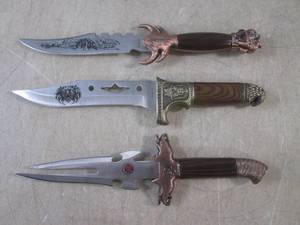 (CSB) 3 Decorative 9 Knives No She...
