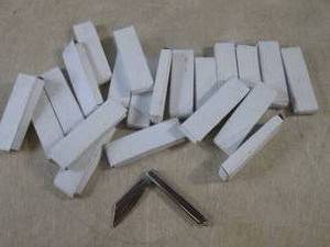 (EC1) 22 Small Folding Knives 4 34...