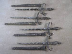 (CS) 4 As-Is Decorative 12 34 Kni...