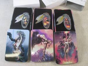 (CS) 3 Collector Knives in Tin Disp...