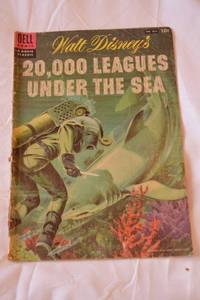 lot 127 image: Walt Disneys 20,000 Leagues Under the Sea Classic Comic No. 872