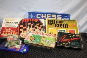 lot 126 image: Vintage Board Game Collection with Chess and Word Games