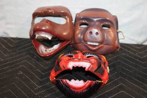 lot 141 image: Collection of 3 Vintage Halloween Masks