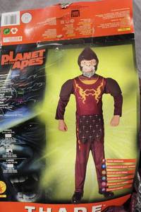lot 142 image: Planet of the Apes Child Costume with Mask - Size Large