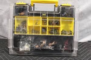 lot A-177 image: Collection of Heroclix Figures with Carrying Case