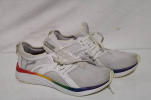 lot 259 image: PUMA Softride Rainbow Womens Size 36 Sneakers