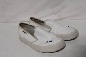 lot 261 image: Used Puma Soft Foam Womens Slip-On Sneakers - Size US 6