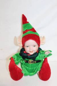 lot 265 image: Elf Doll with Pointed Hat and Vibrant Attire
