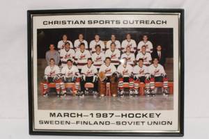 lot 306 image: 1987 Christian Sports Outreach Hockey Team Photo Sweden-Finland-Soviet Union