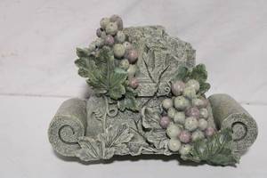 lot 313 image: Vintage Stone Grape Motif Bookends