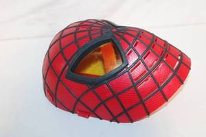 lot 324 image: Spider-Man Themed Childs Face Mask