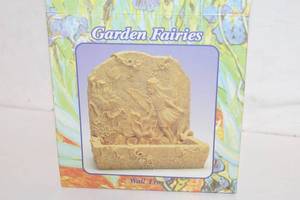 lot 329 image: Garden Fairies Wall Tray Decor