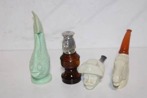 lot 342 image: Collection of 4 Ceramic and Glass Figural Bottles and Pipes