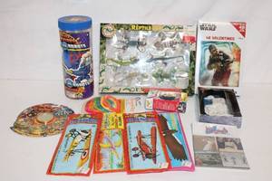 lot 416 image: Assorted Childrens Toy and Collectible Set including Reptile Set, Battle Warriors, Gliders, and More