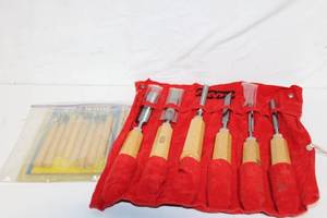 Set of 13 Wood Carving Tools with Red Roll-Up Pouch