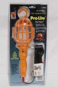lot 432 image: Pro-Lite 12 Volt DC Incandescent Work Light with Protective Safety Shield
