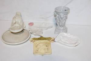 lot 450 image: Set of 6 Art Deco Style Decorative Porcelain Pieces