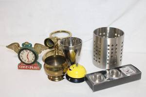 lot 453 image: Assorted Decorative and Utility Items Collection