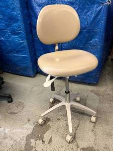 lot 30 image: MSRP $900 Adec Doctors Stool - Height & Back Adjustable - Great Working Condition