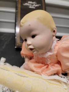 Knowles Doll  Getting Ready to Crawl Yolandas Picture Perfect Babies