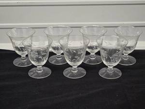 Holiday House Cordial Glassware Service