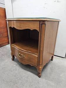 Kindel Furniture French Provencial Side Table