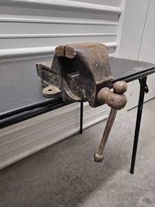 Frannlin Tool Co Bench Vise