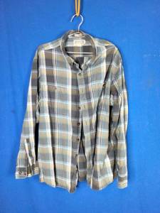 lot 13 image: Mens Duluth Trading Flannel Shirt - Size 2XL - Multi Color - Relaxed Fit