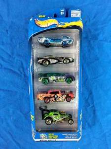 lot 51 image: New Hot Wheels Sci-Fi Monsters 5-Pack 2000