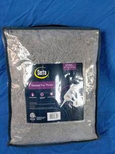 lot 65 image: Serta Leena Shaggy Faux Fur Heated Throw - Gray