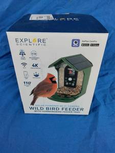 lot 70 image: Explore Scientific Wild Bird Feeder Wi-Fi Camera