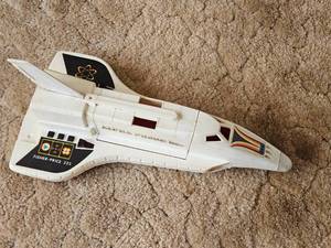 lot 16 image: Fisher Price 345 Alpha Probe Spaceship