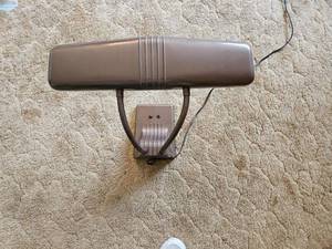 lot 26 image: Vintage Dazor Model 1000 Desk lamp
