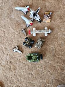 lot 35 image: 1979 Mega Buck Rogers Starflight